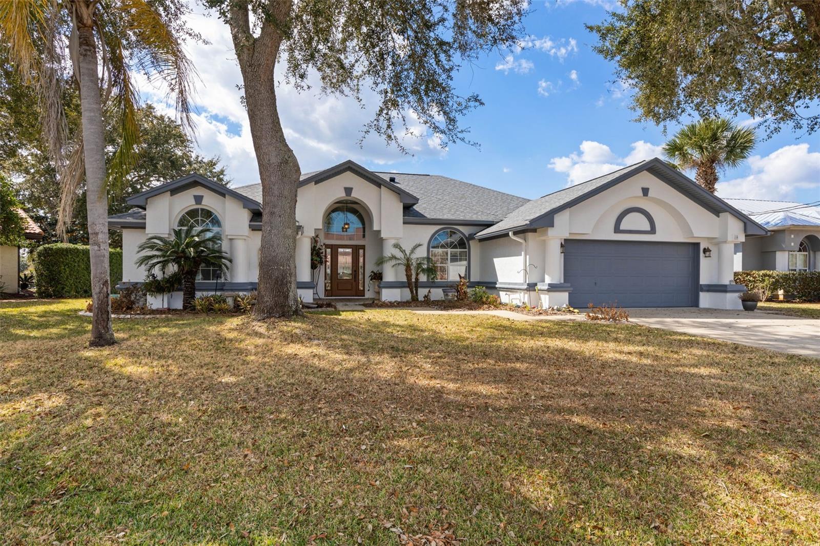 COUNTRY CLUB COVE - Residential