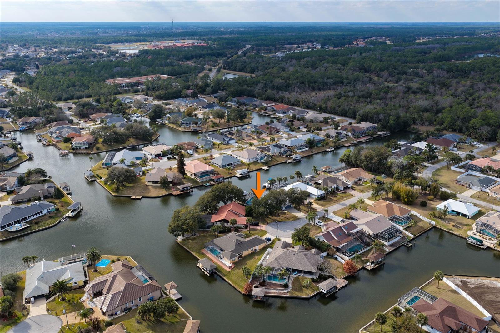 COUNTRY CLUB COVE - Residential