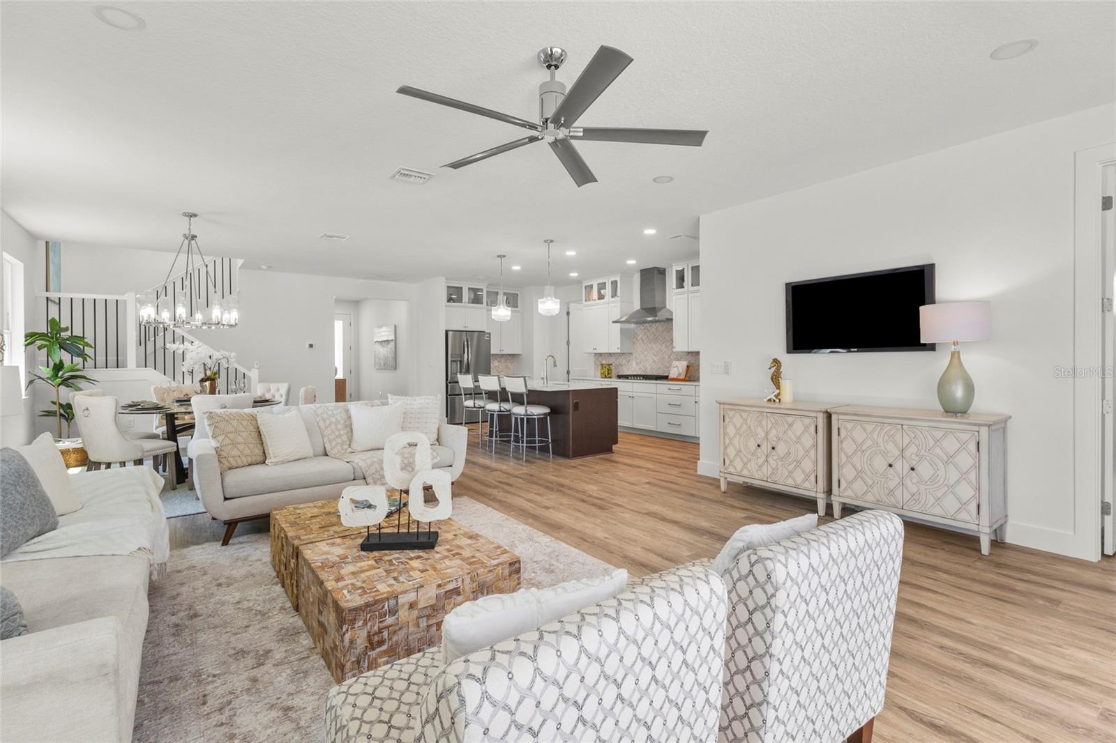 TERRACE GARDENS - Residential