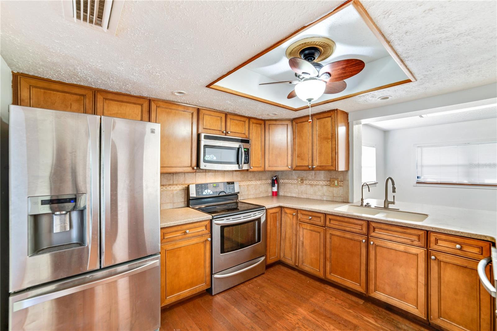 SPRING HILL - Residential