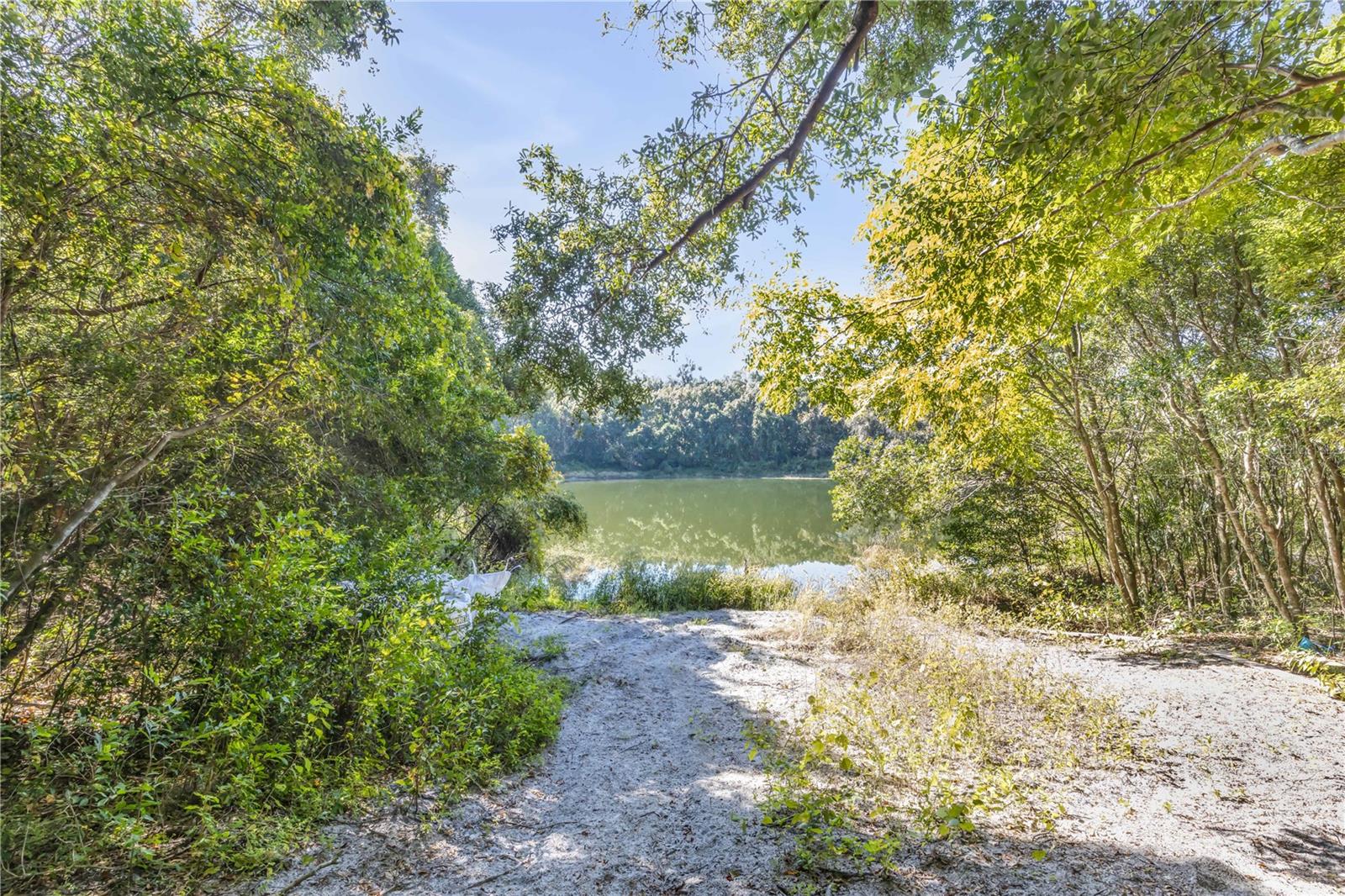 1382 - SEC 6 TWP 17 RNG 30 PART OF - Residential