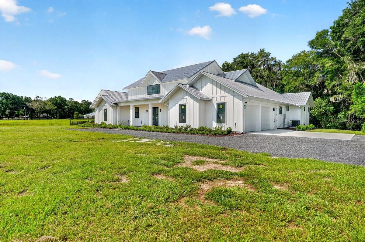 1624 GREENS DAIRY ROAD