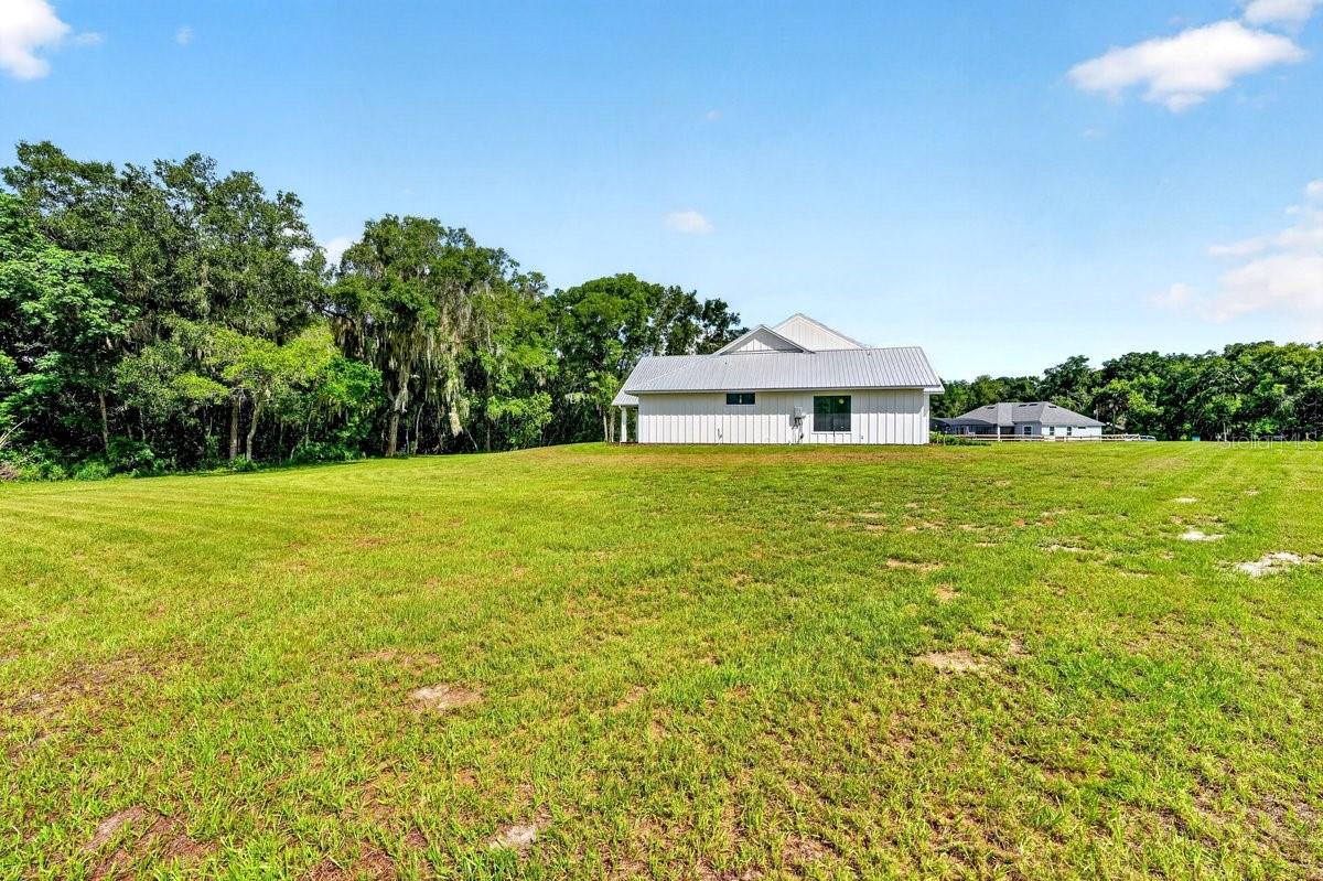 1624 GREENS DAIRY ROAD