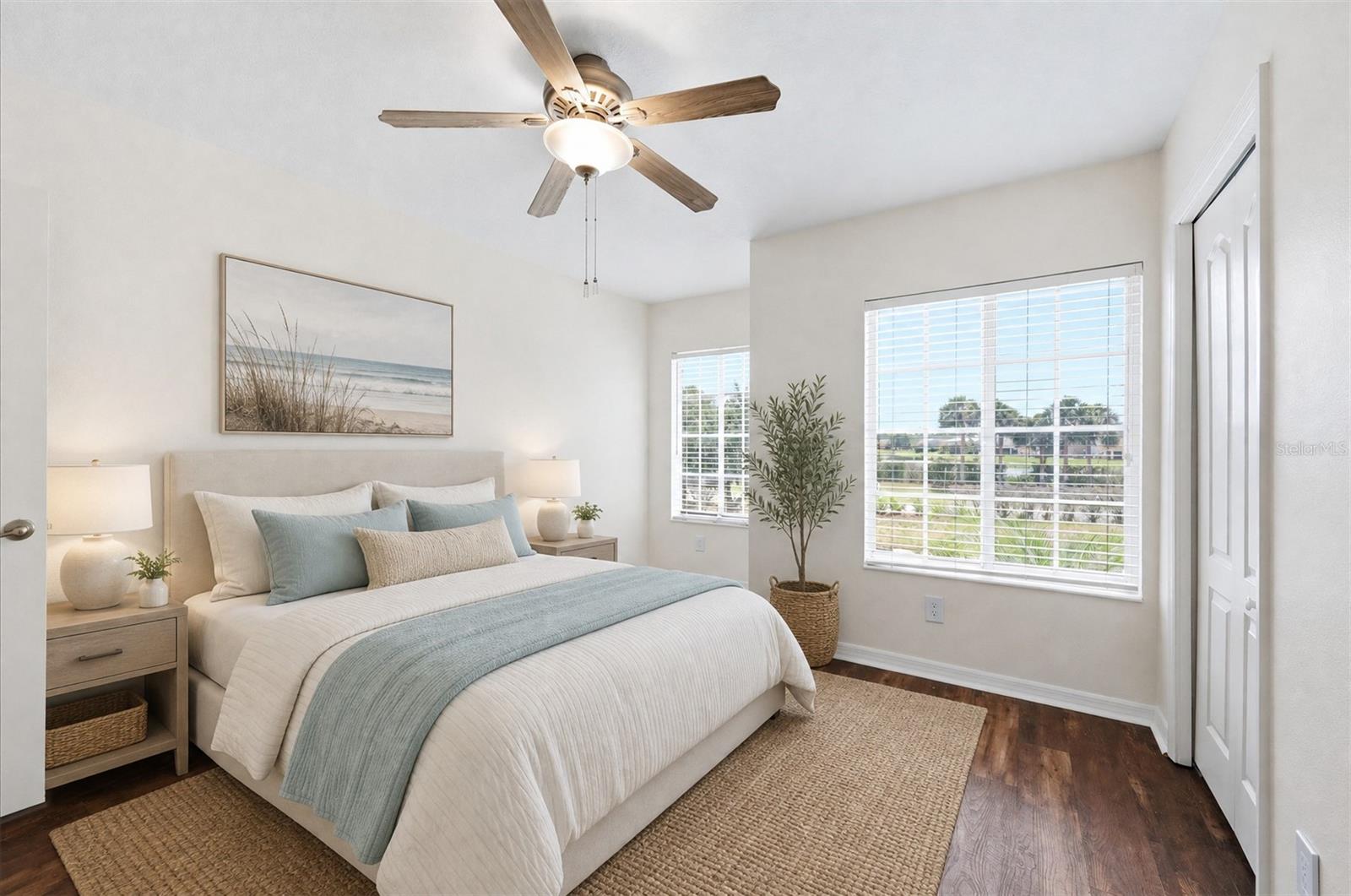 THE TWNHMS AT LIGHTHOUSE COVE III - Residential