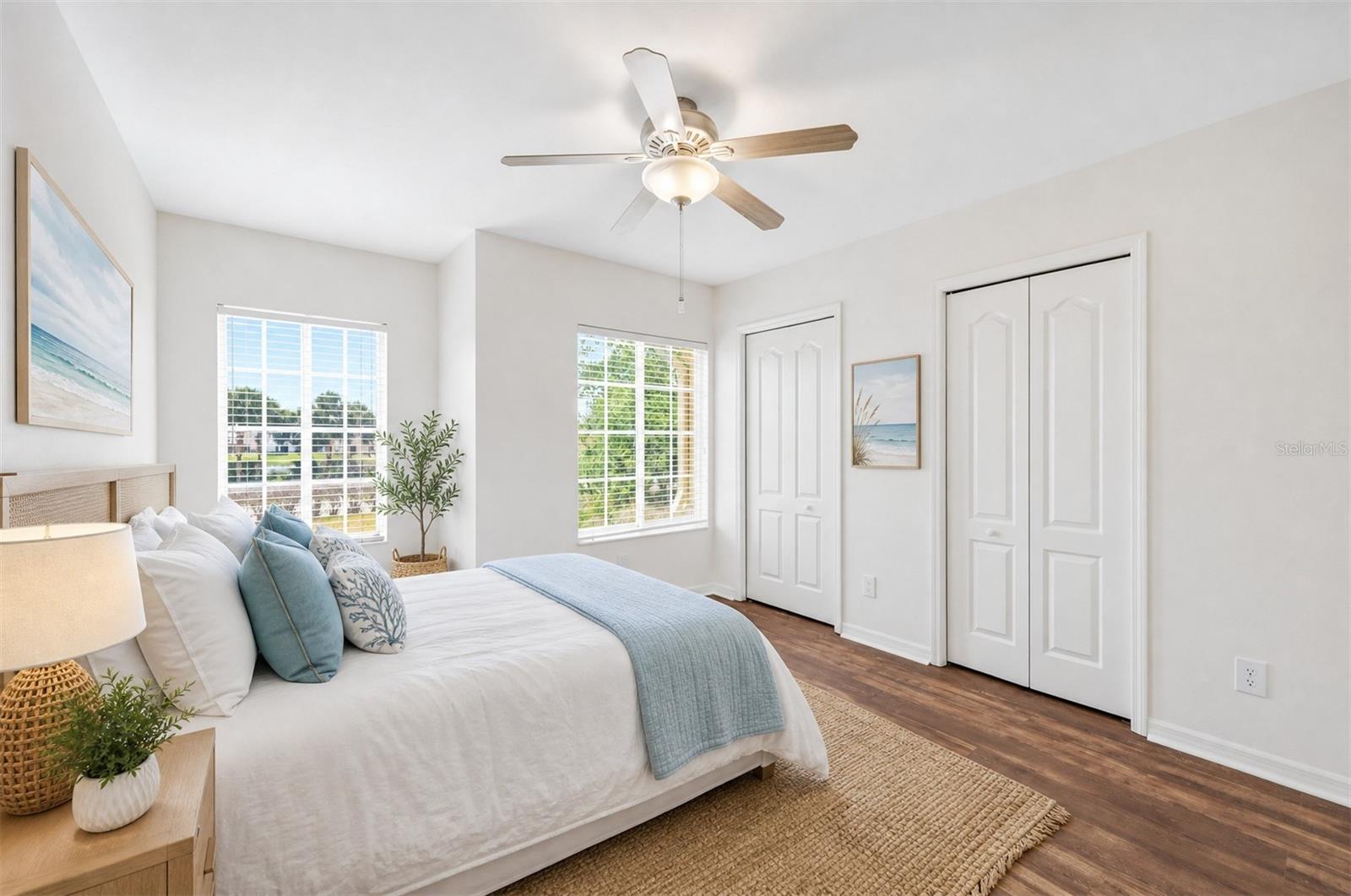 THE TWNHMS AT LIGHTHOUSE COVE III - Residential