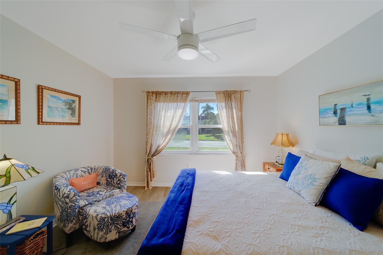 MISSION OAKS CONDO - Residential Lease