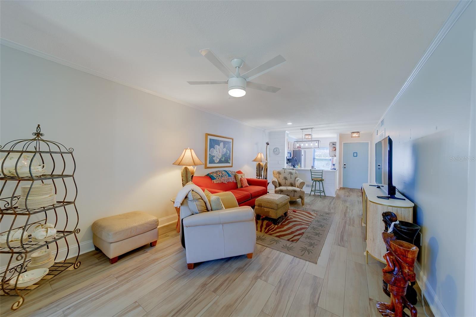 MISSION OAKS CONDO - Residential Lease