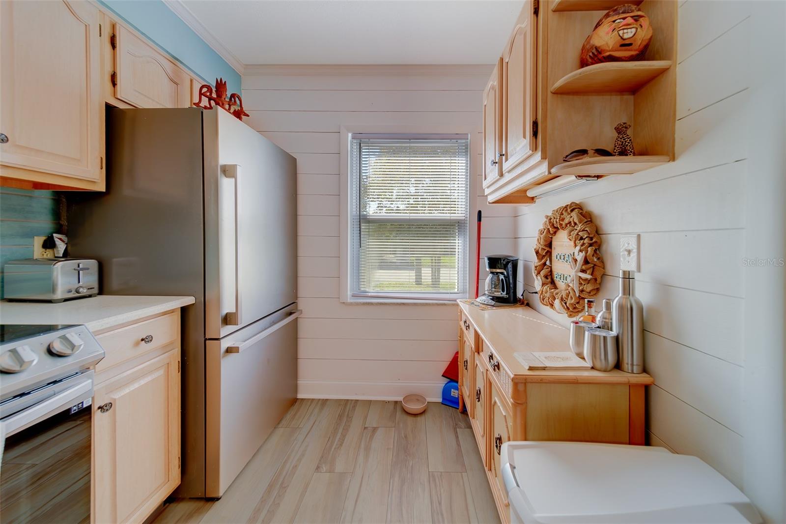 MISSION OAKS CONDO - Residential Lease