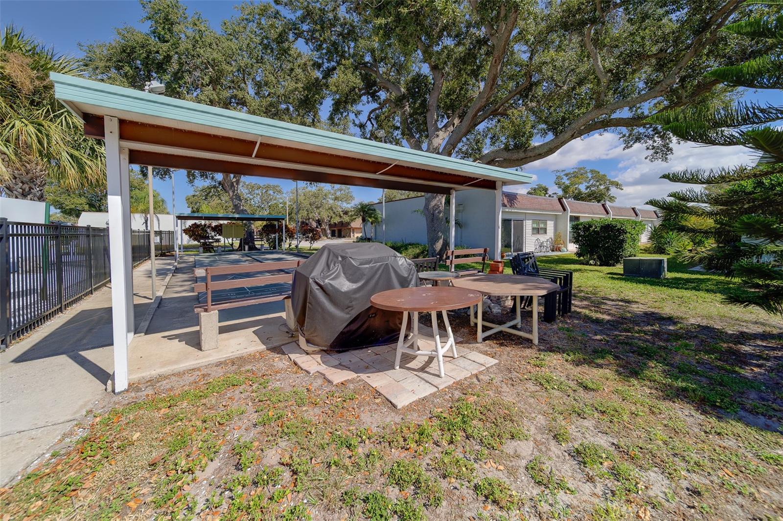 MISSION OAKS CONDO - Residential Lease