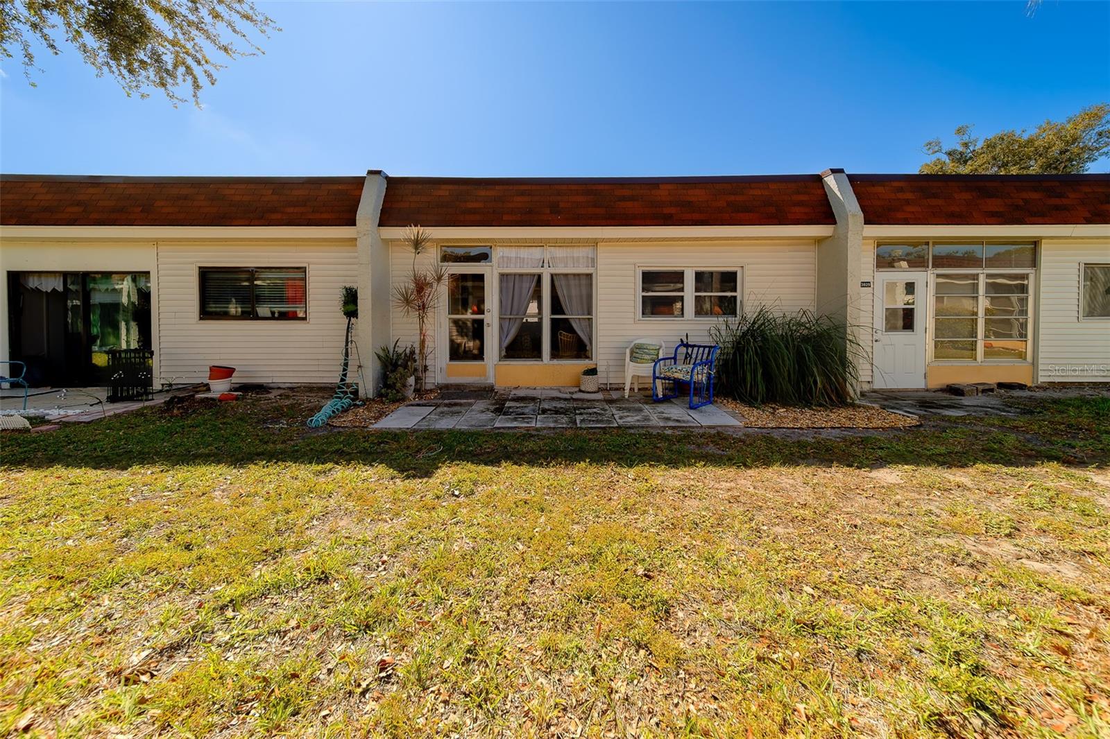 MISSION OAKS CONDO - Residential Lease