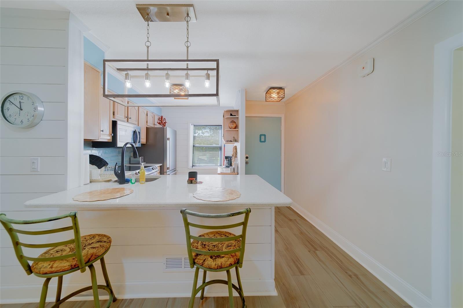 MISSION OAKS CONDO - Residential Lease