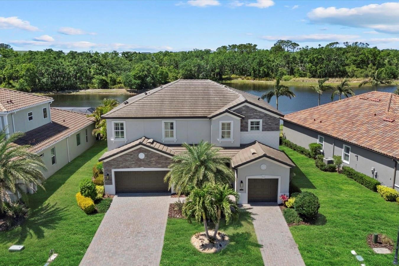 2818 STARWOOD COURT
