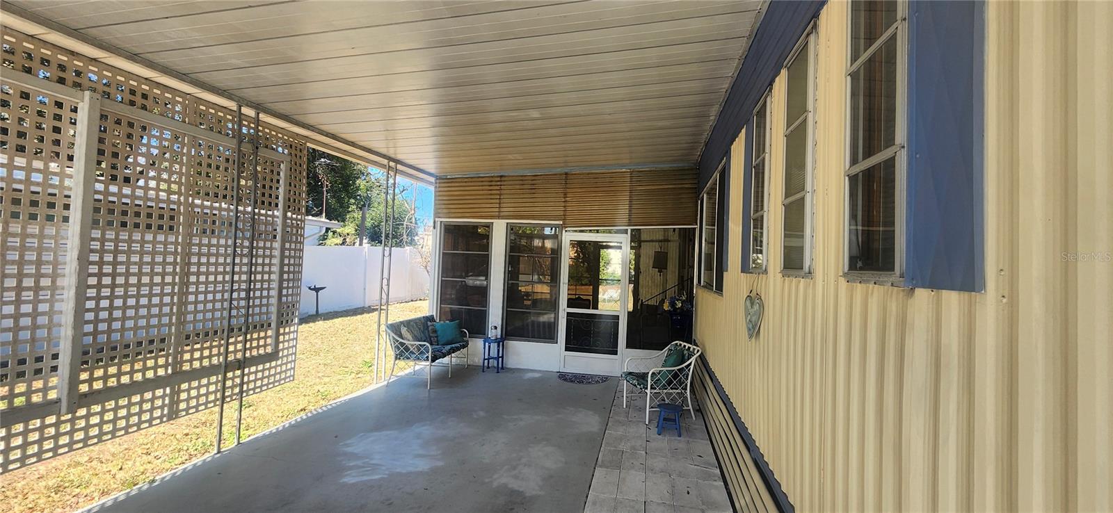 SUNSHINE PARK 01 - Residential