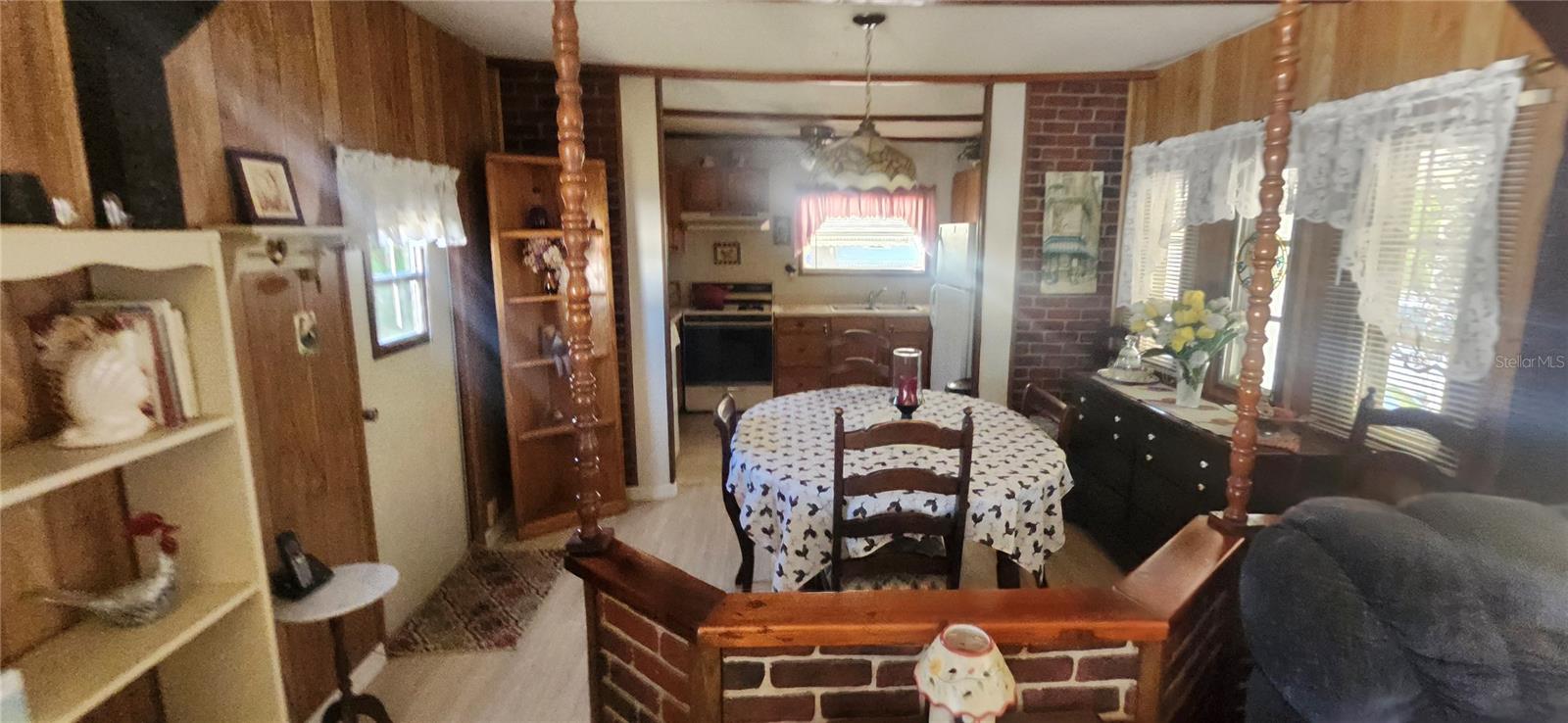 SUNSHINE PARK 01 - Residential