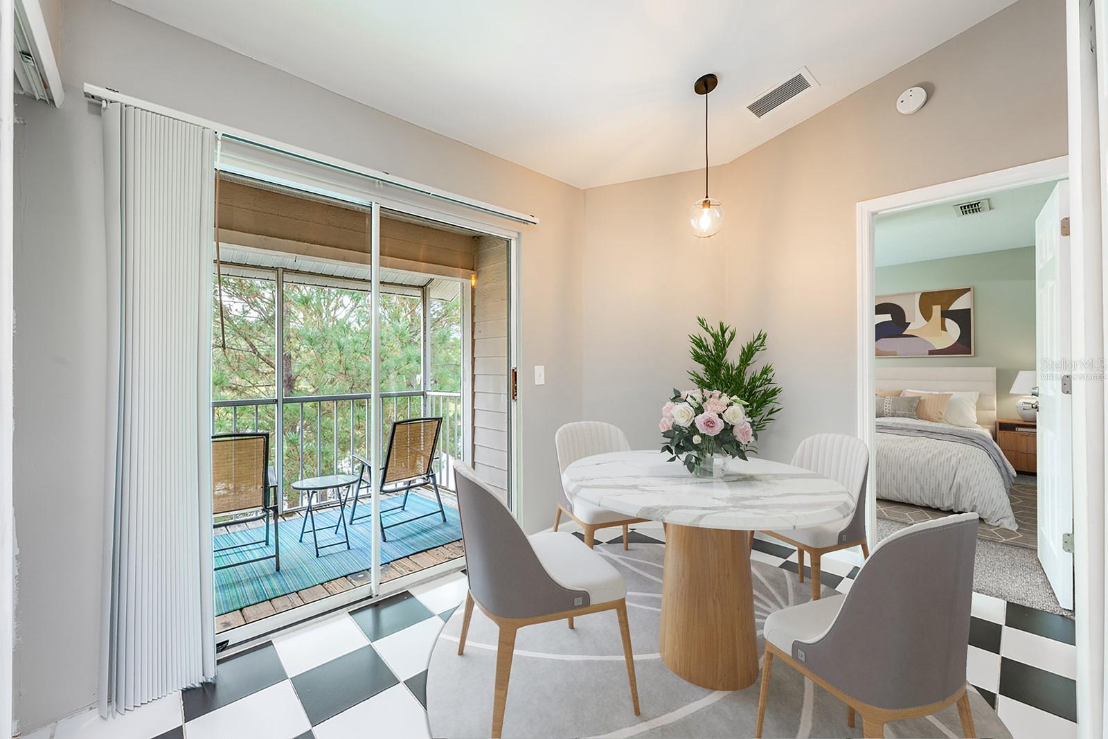 HUNTERS RESERVE A CONDO - Residential