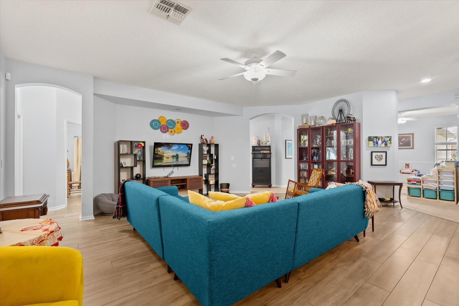 LAKE HEINIGER ESTATES - Residential