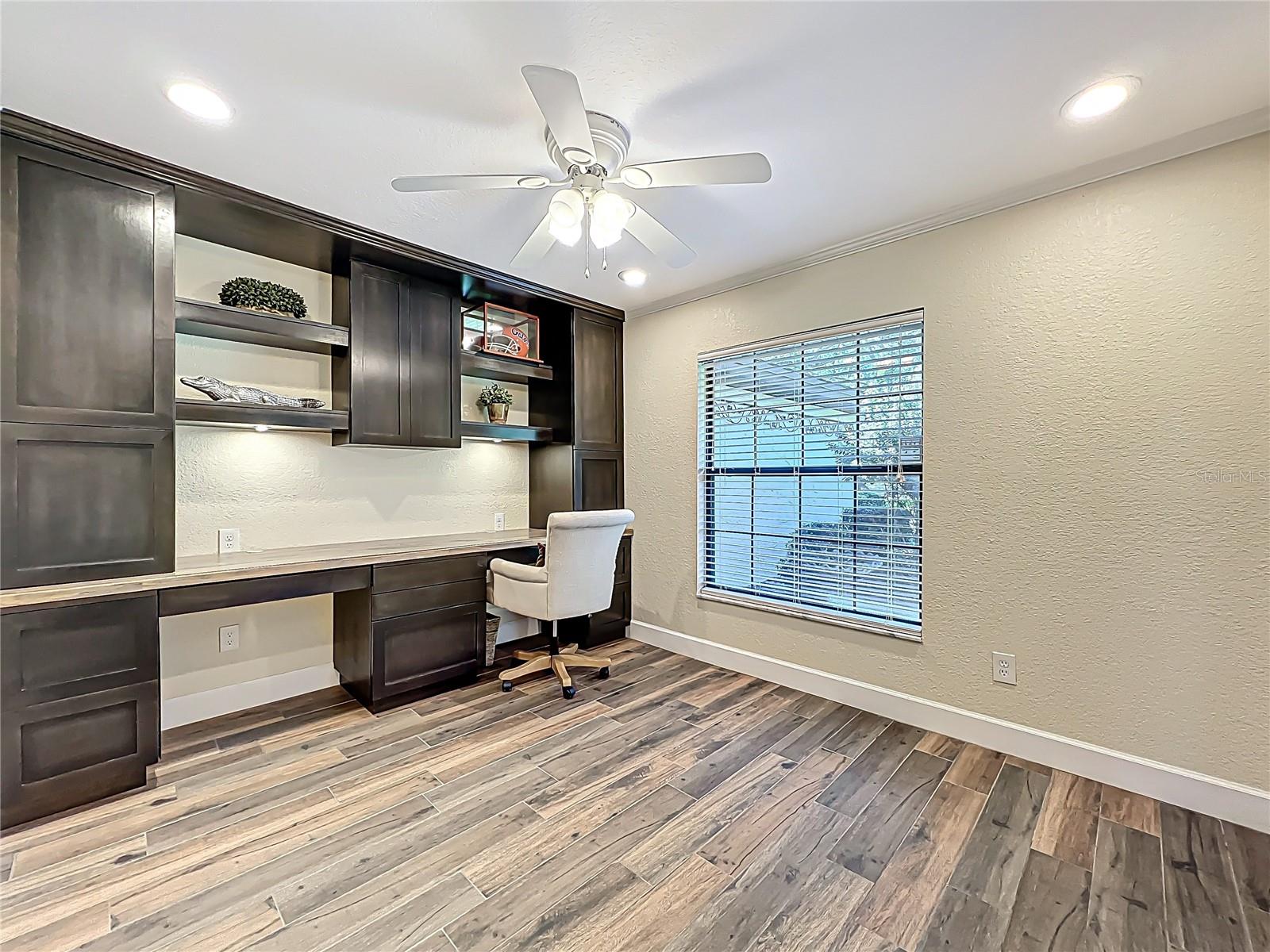 1312 GOLFSIDE DR