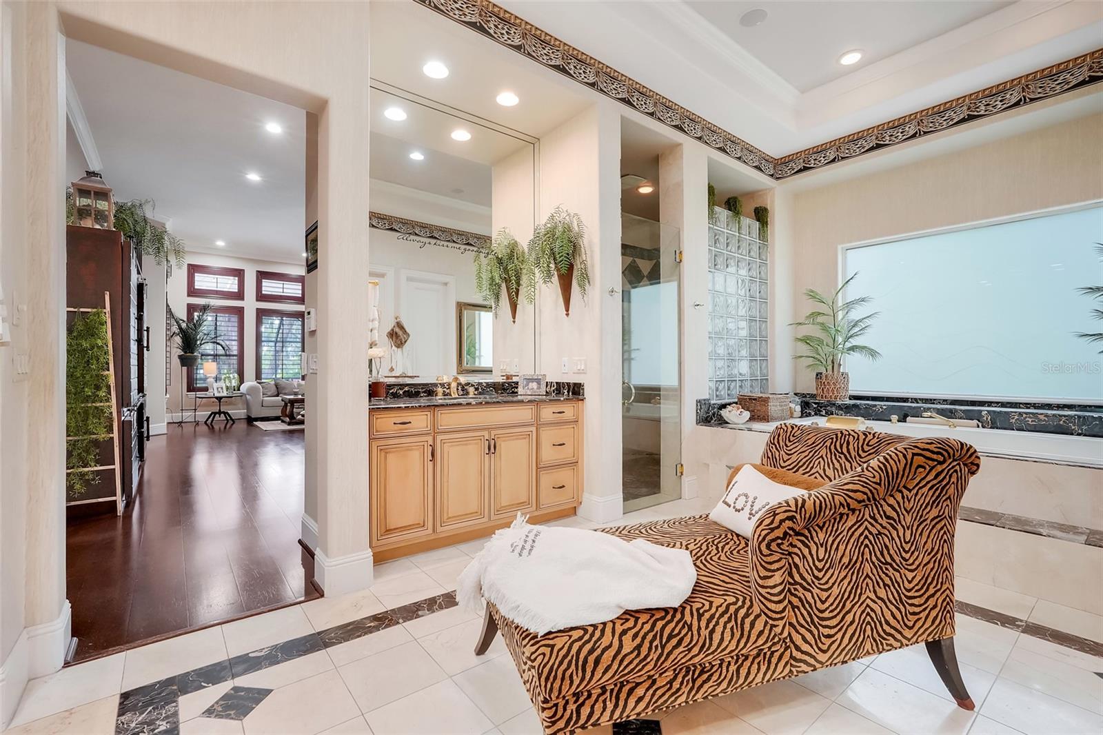 OSPREY POINTE SUB - Residential