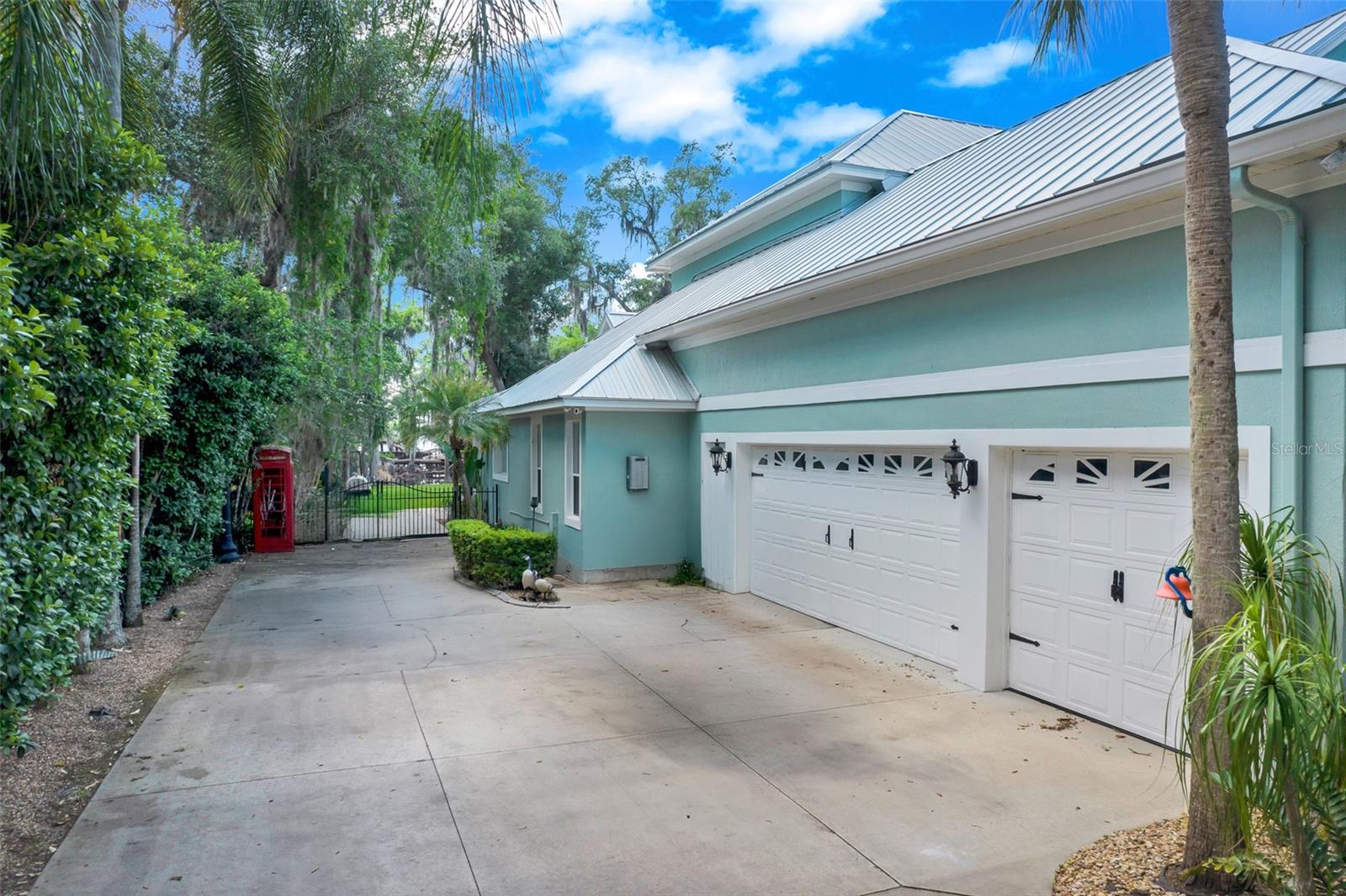 OSPREY POINTE SUB - Residential