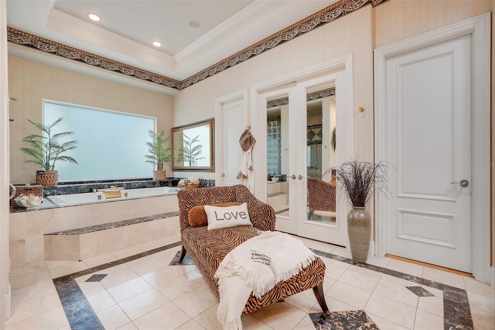 OSPREY POINTE SUB - Residential