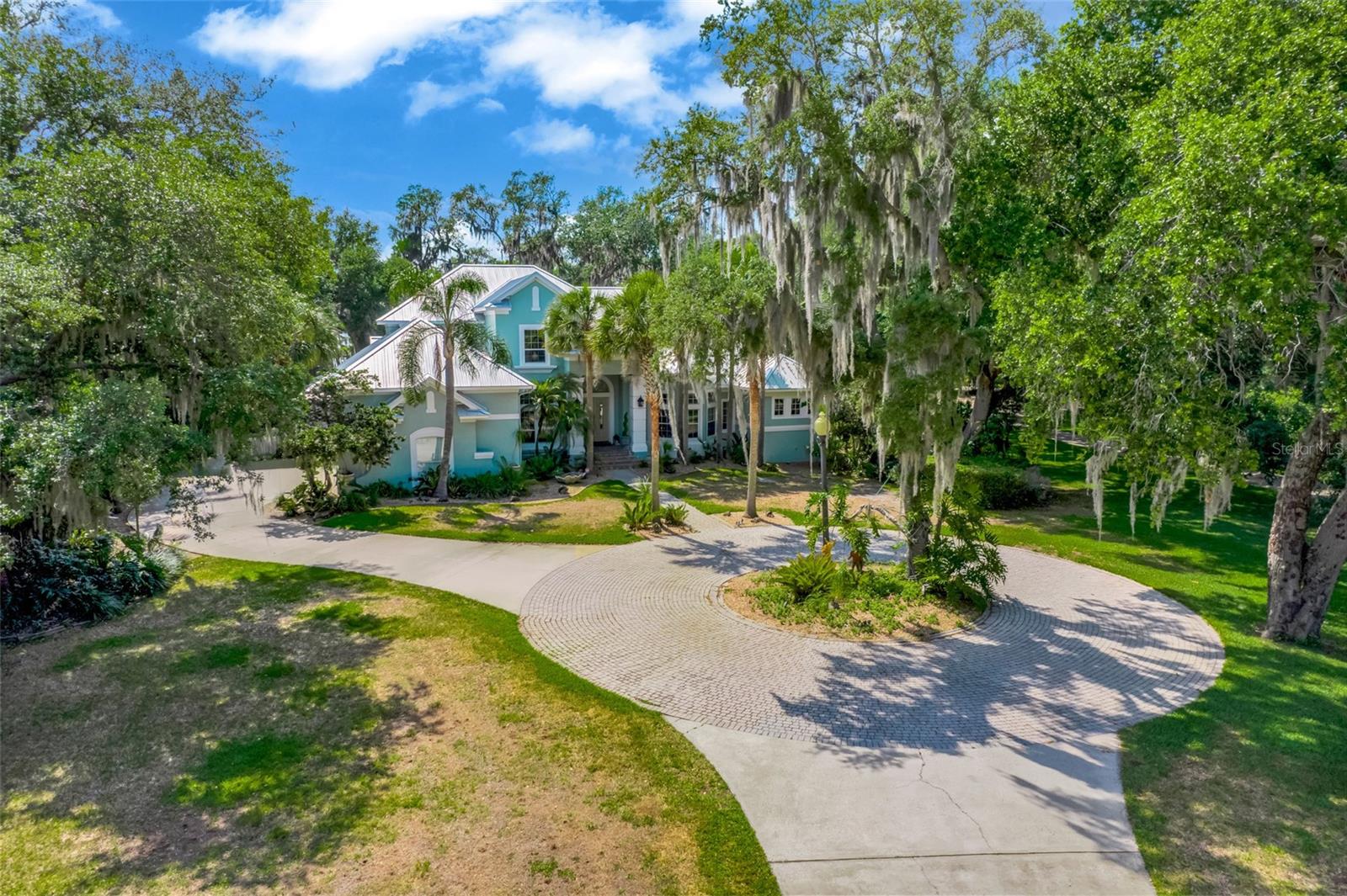 11610 OSPREY POINTE BOULEVARD