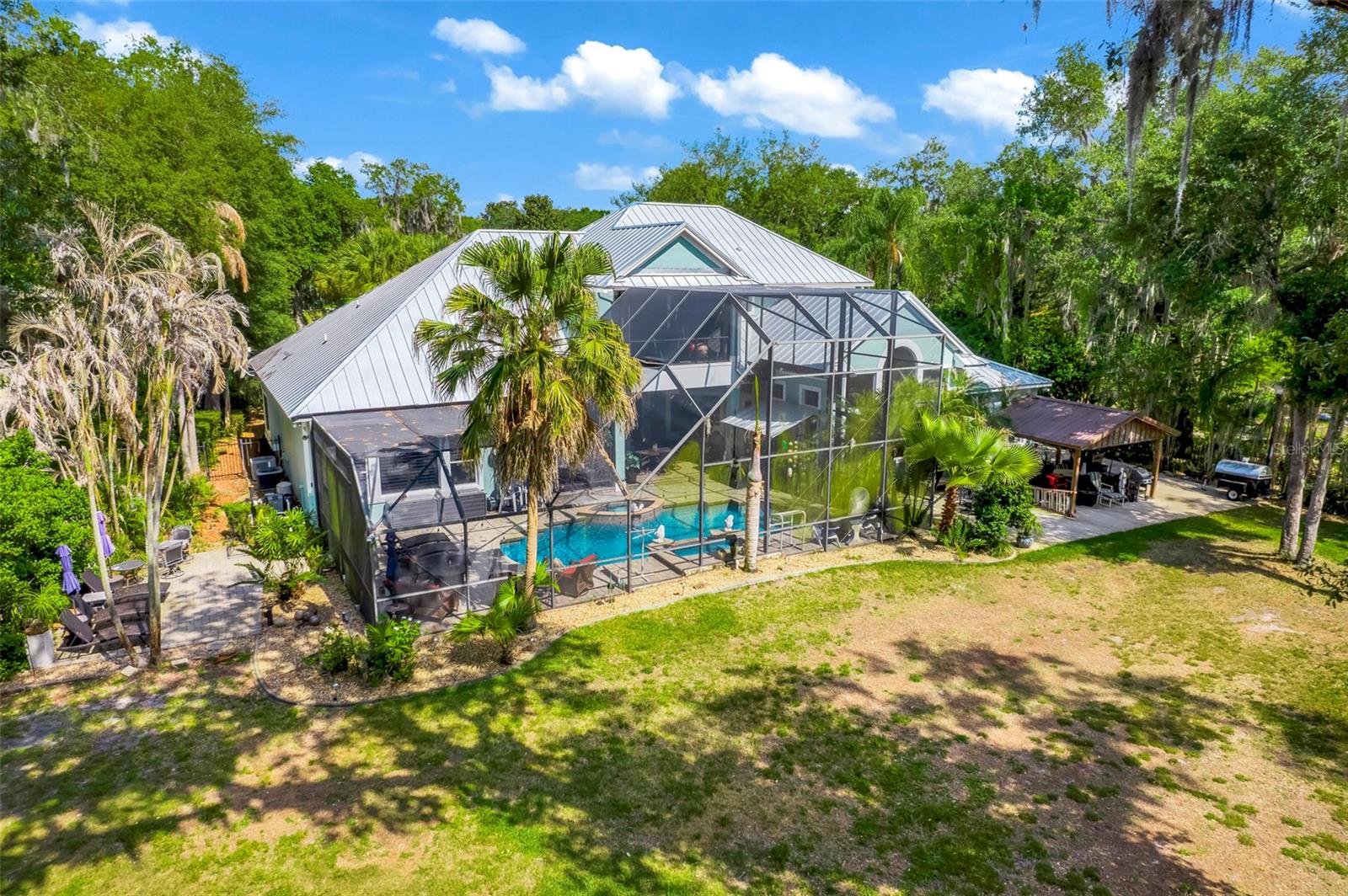 OSPREY POINTE SUB - Residential