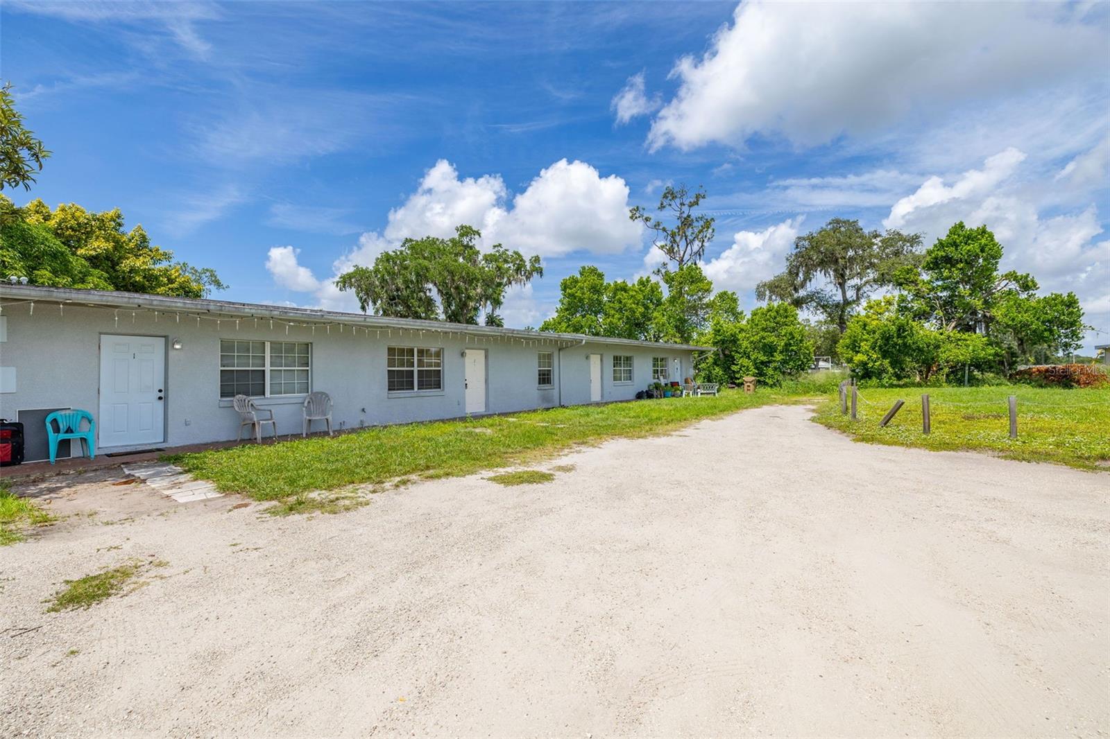 EL RANCHO PARK ADD BLK B - Residential Lease