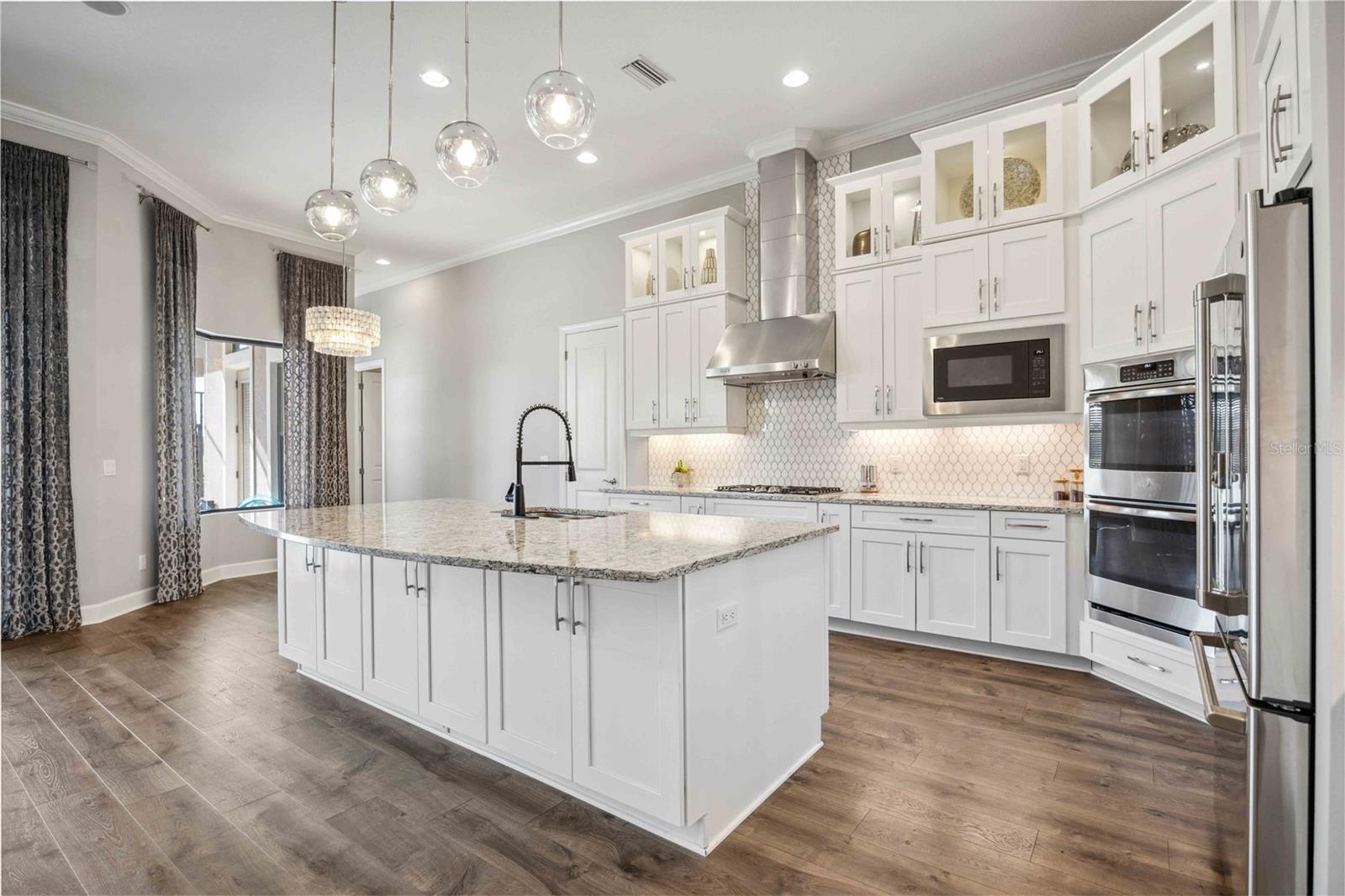 ESPLANADE PH V SUBPHASES A,B,C,D,E&F - Residential