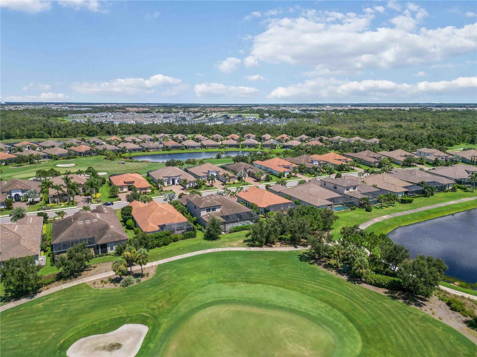 ESPLANADE PH V SUBPHASES A,B,C,D,E&F - Residential