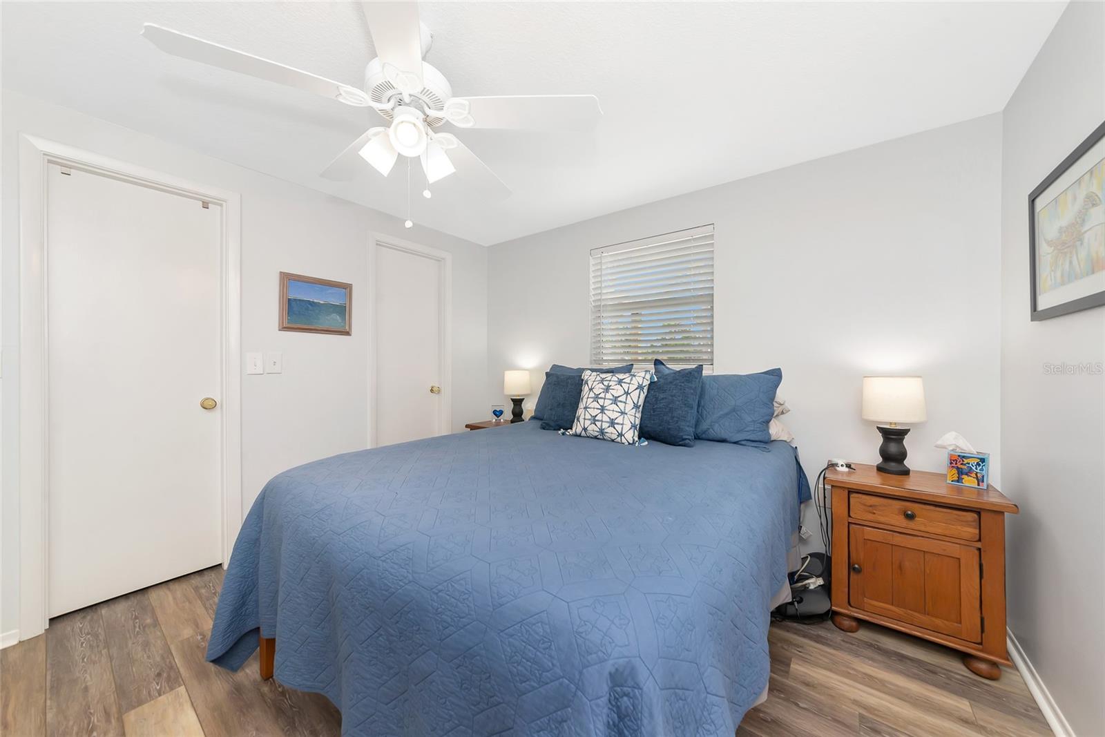 BAY VIEW MANOR - Residential