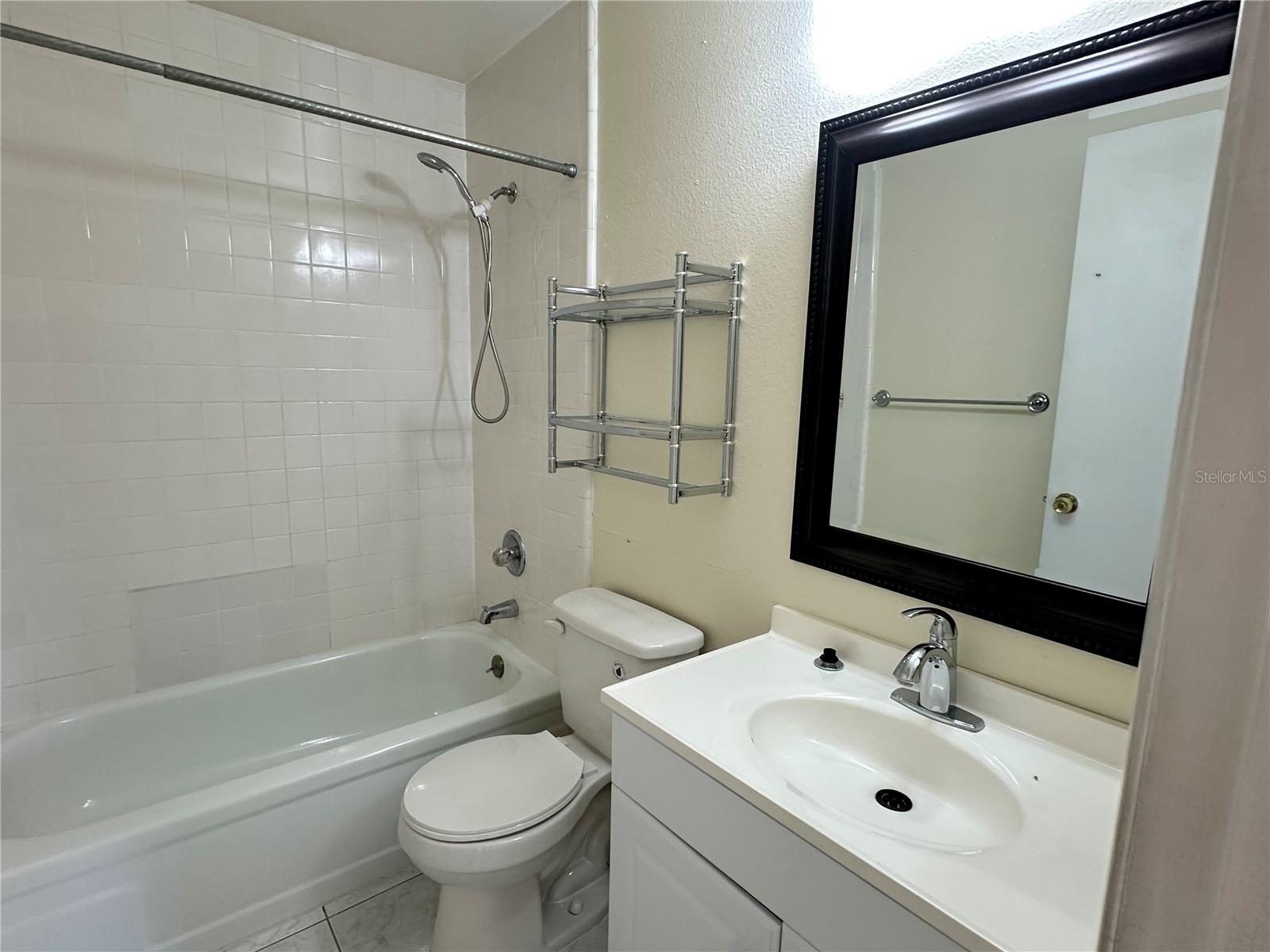 CARROLLWOOD MEADOWS UNIT V - Residential