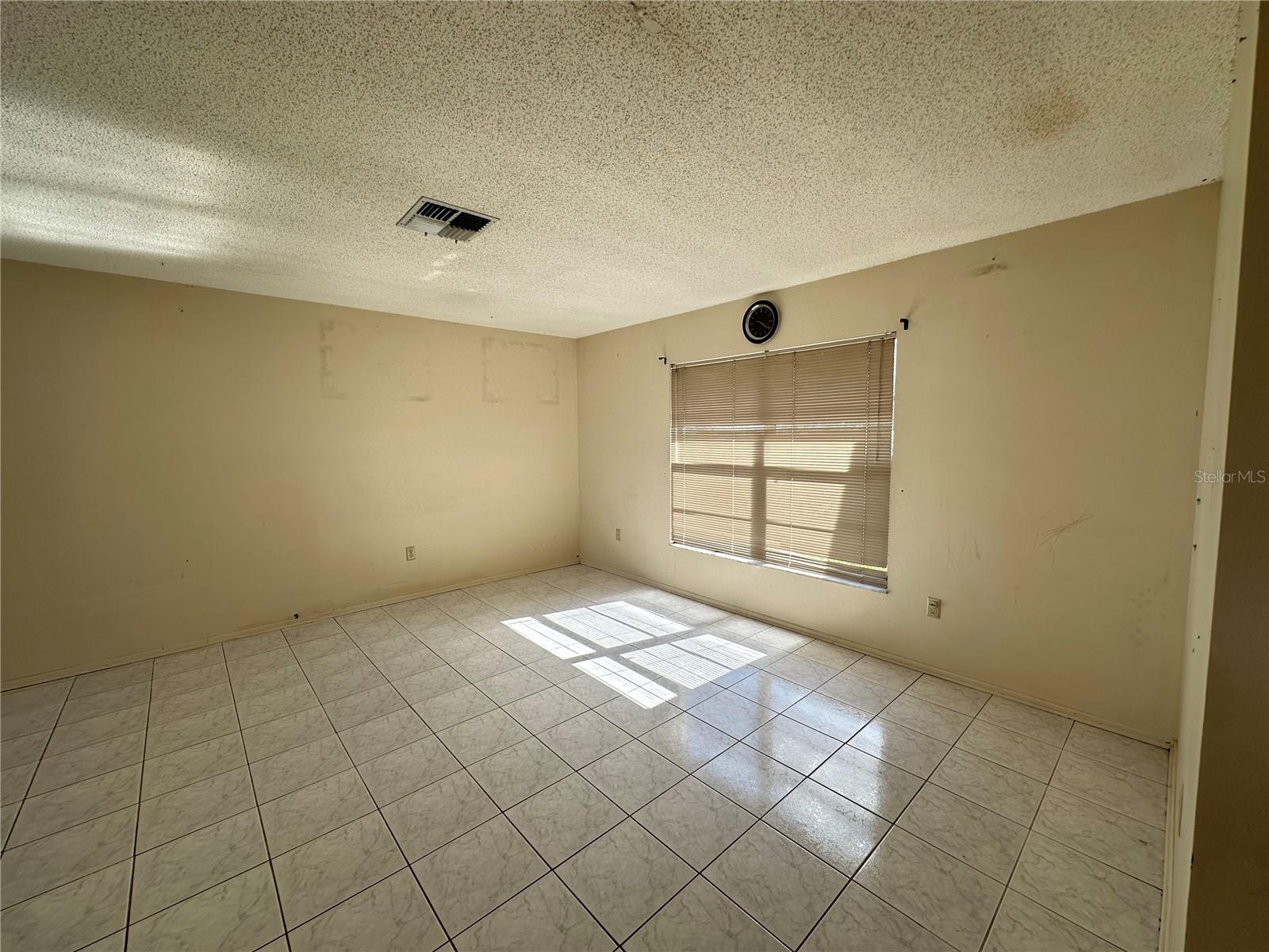 CARROLLWOOD MEADOWS UNIT V - Residential