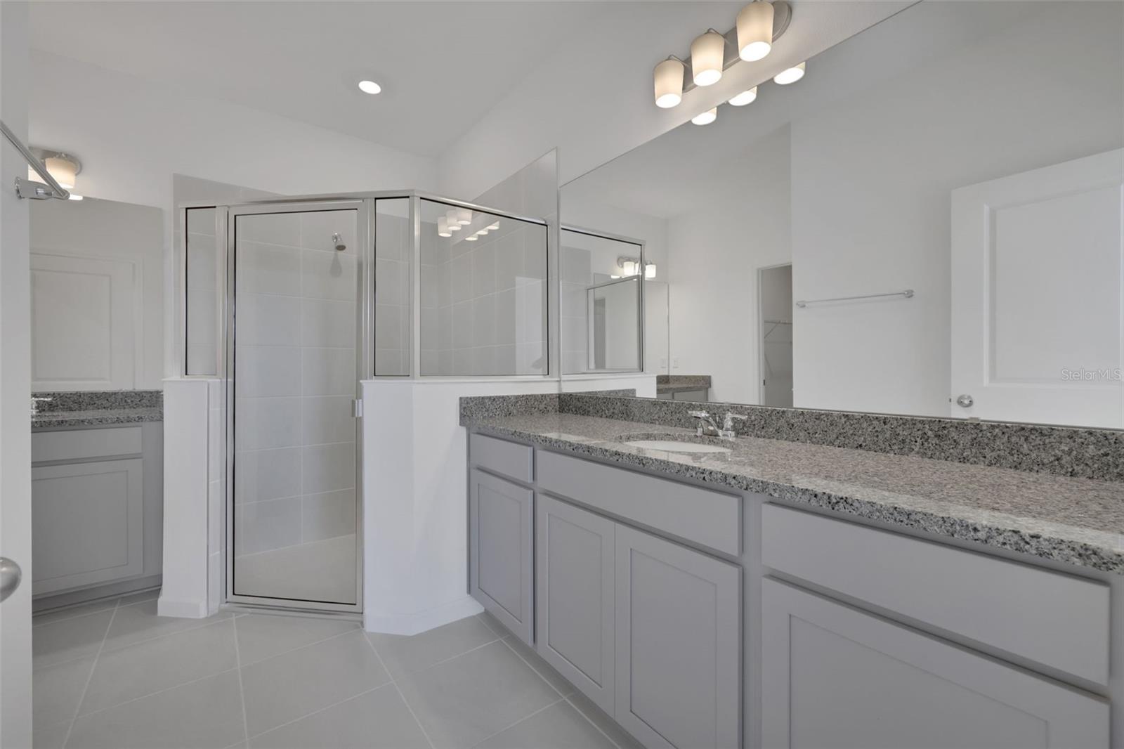 SEAPORT VILLAGE - Residential