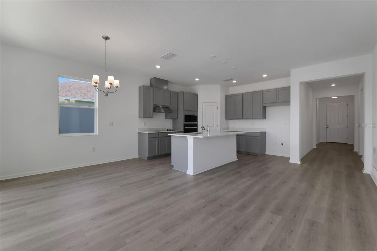 SEAPORT VILLAGE - Residential