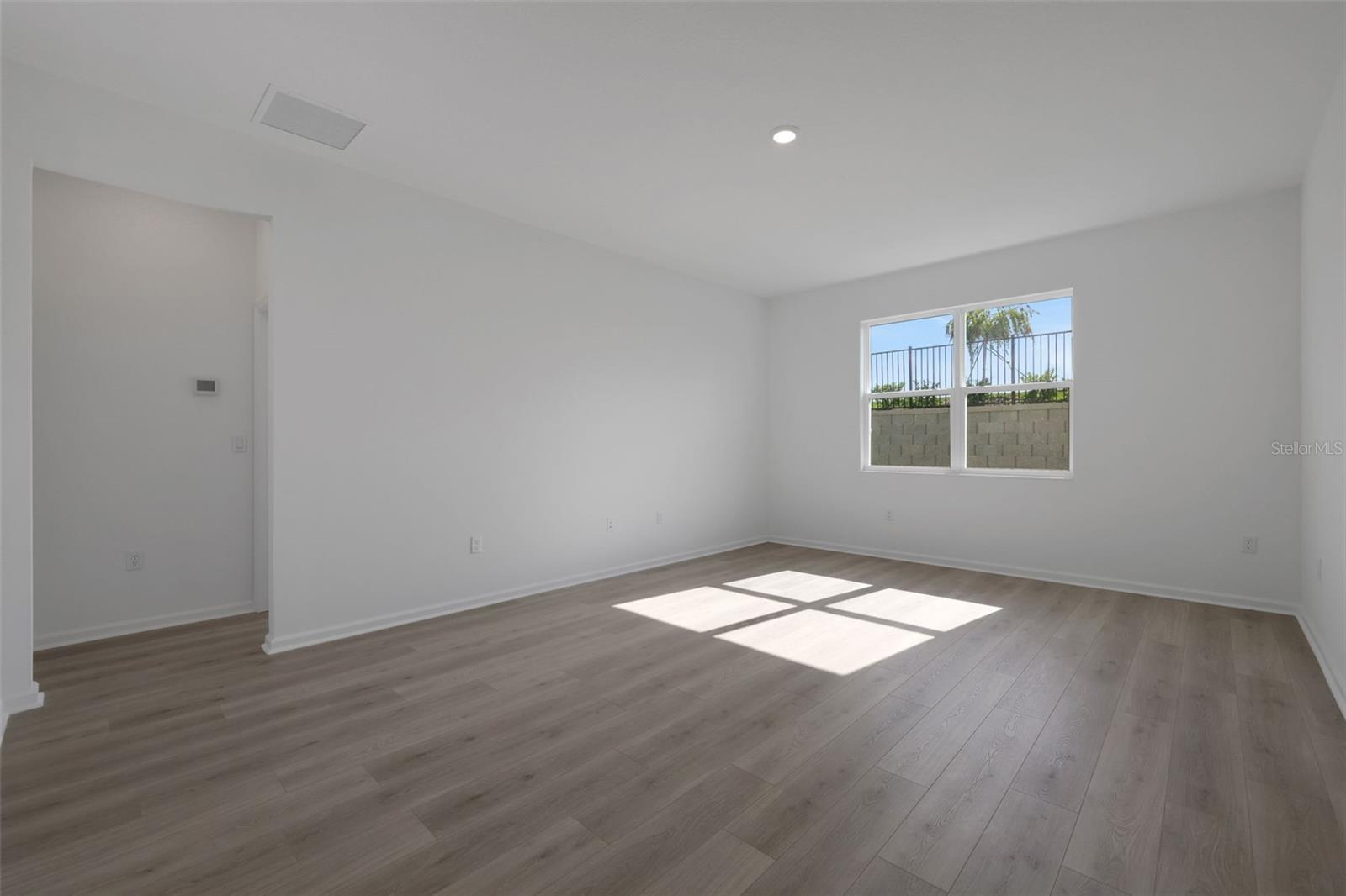 SEAPORT VILLAGE - Residential