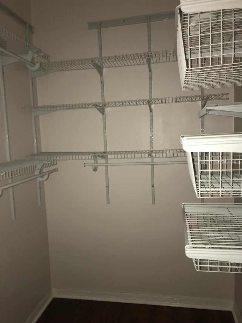 BRIDGEWATER PH 01 & 02 - Residential Lease