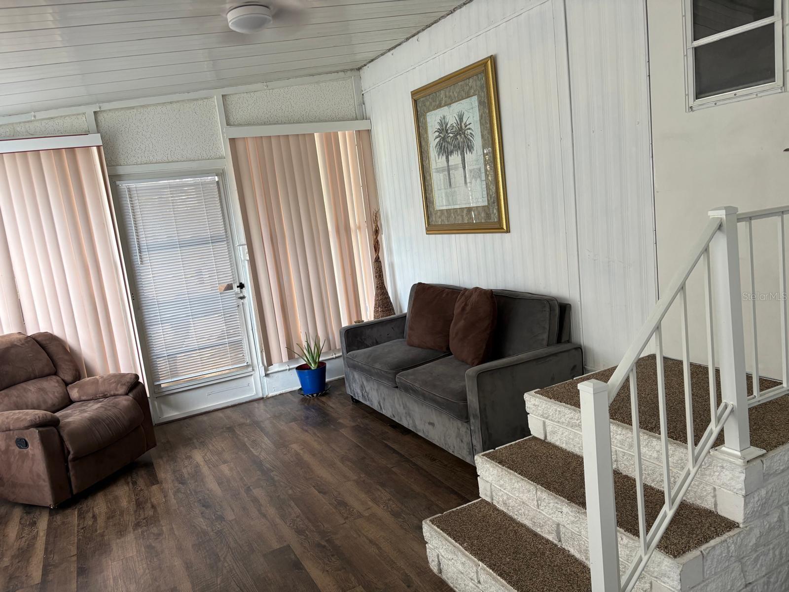 ROYAL PALM VILLAGE - Residential