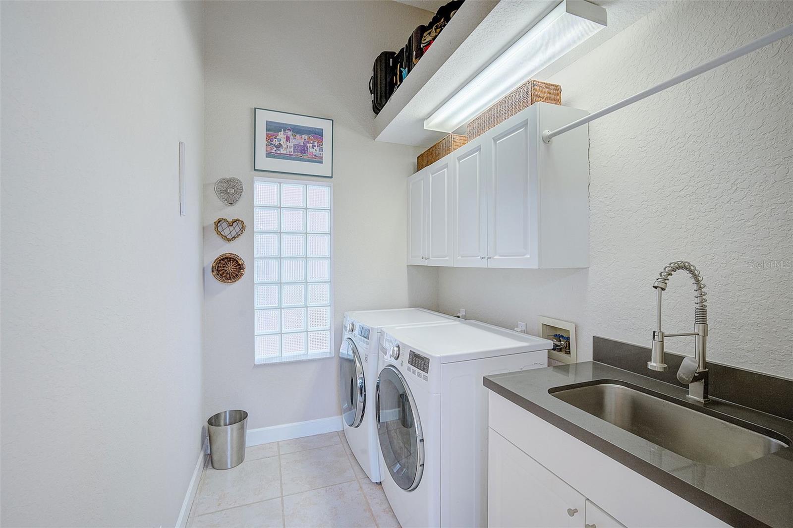 UNIVERSITY PARK - Residential