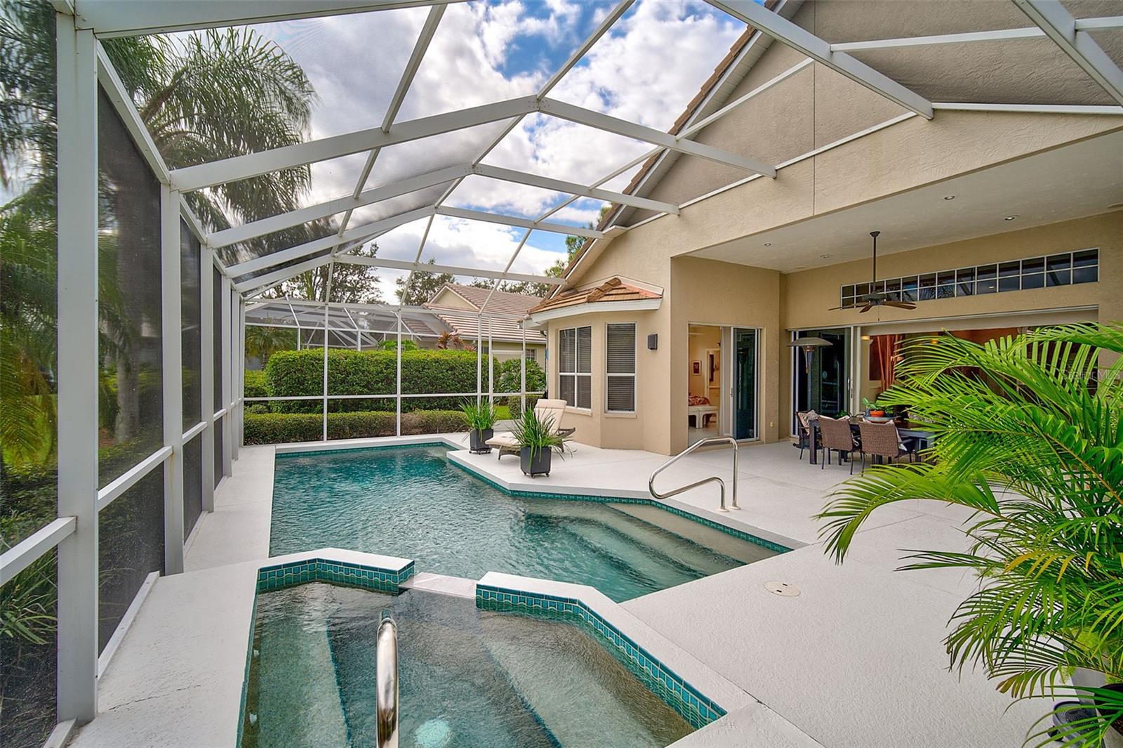 UNIVERSITY PARK - Residential