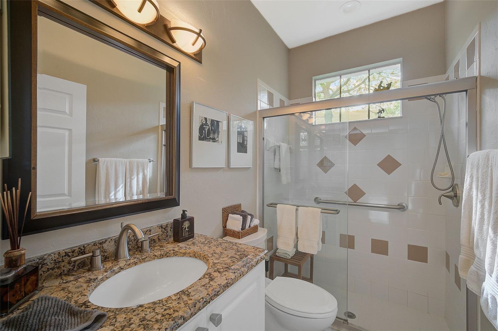 UNIVERSITY PARK - Residential