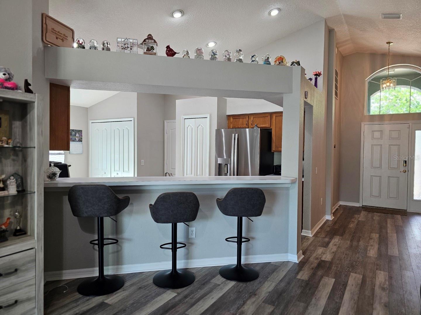 6933 WATERBROOK COURT