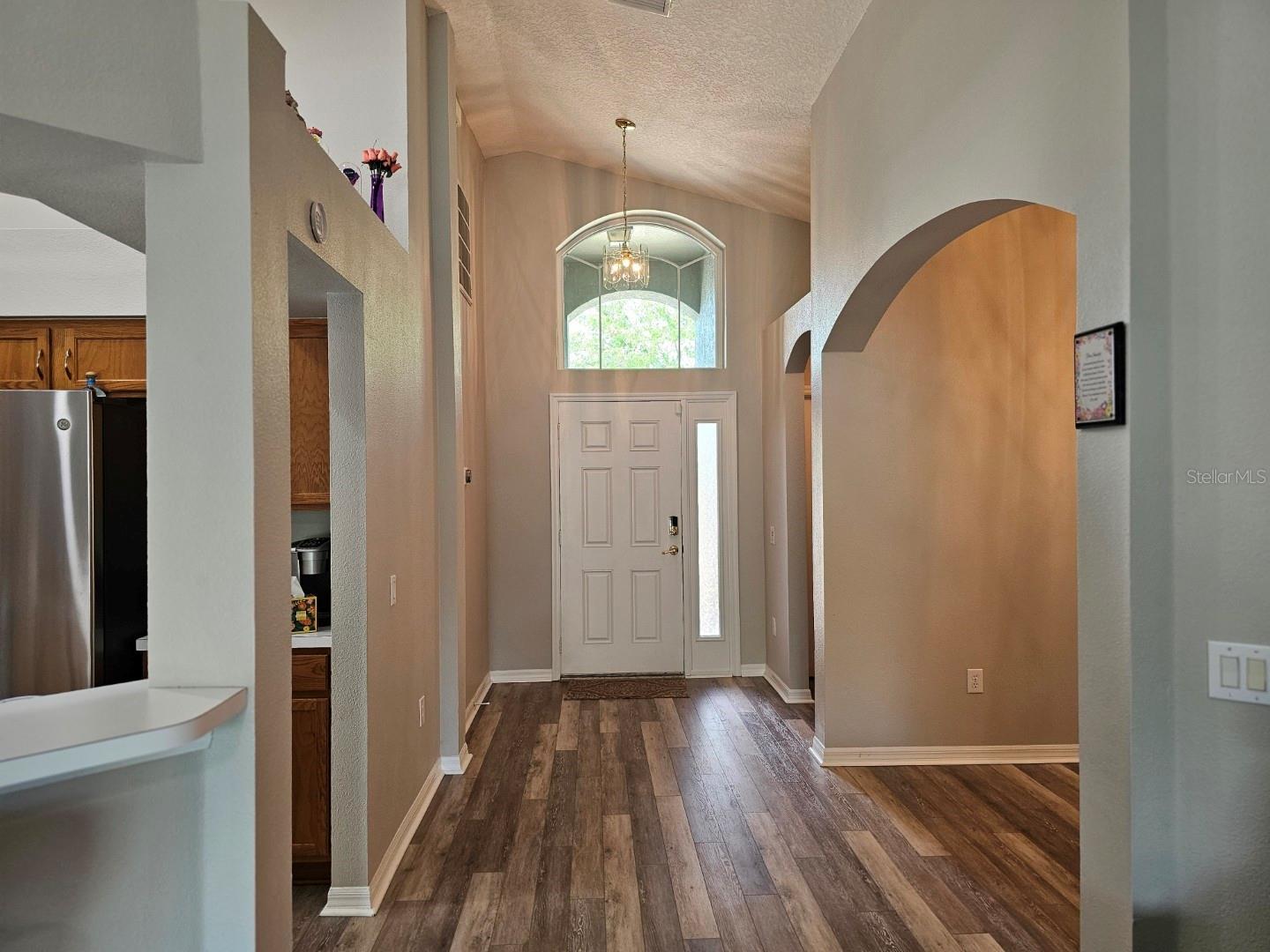 6933 WATERBROOK COURT