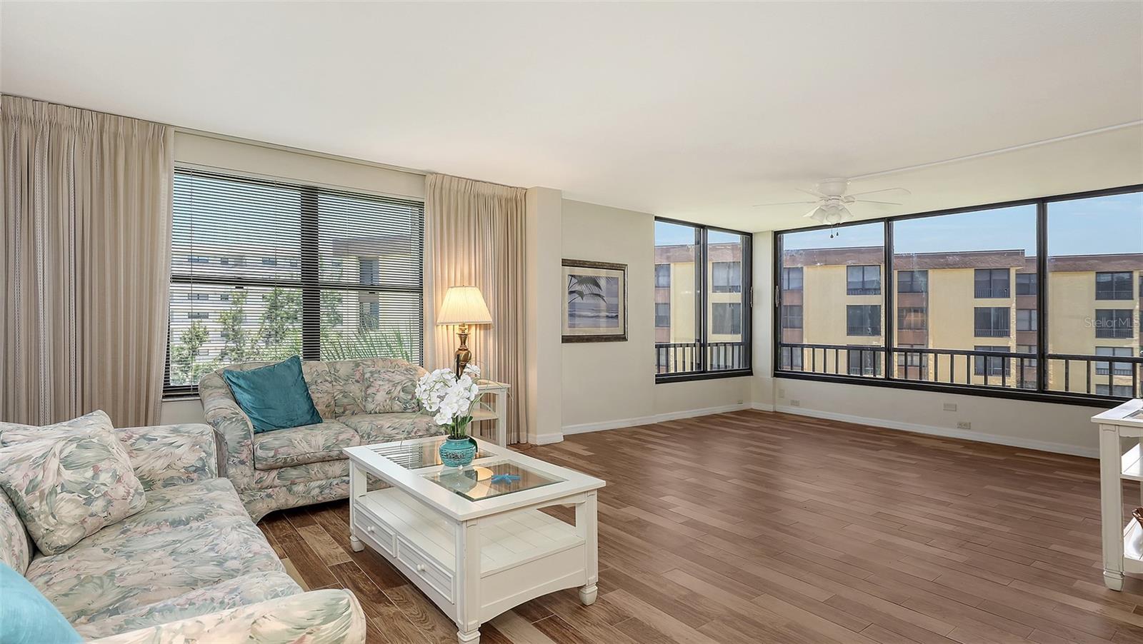 ISLAND REEF II PH 1 2 & 3 - Residential
