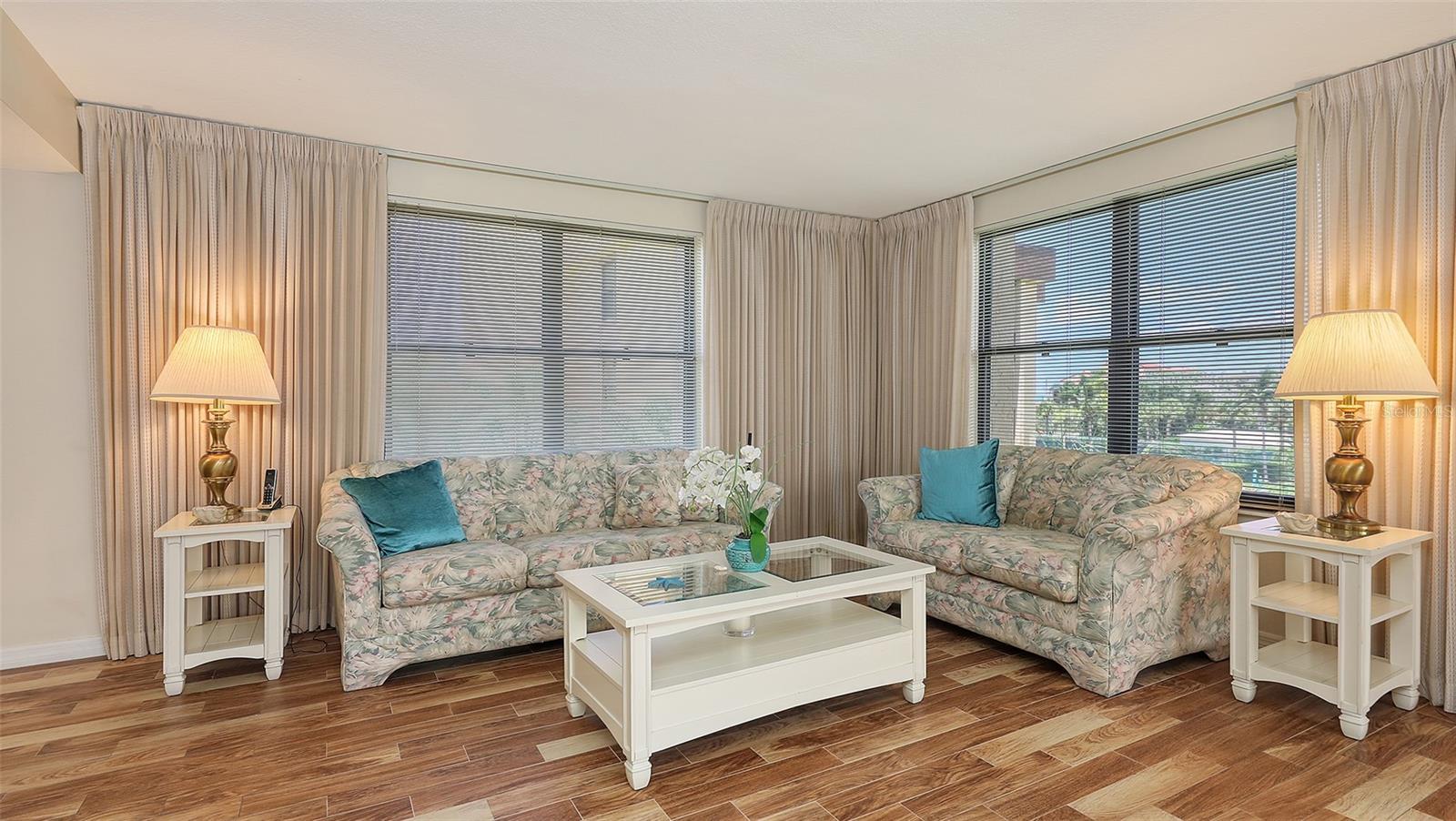 ISLAND REEF II PH 1 2 & 3 - Residential