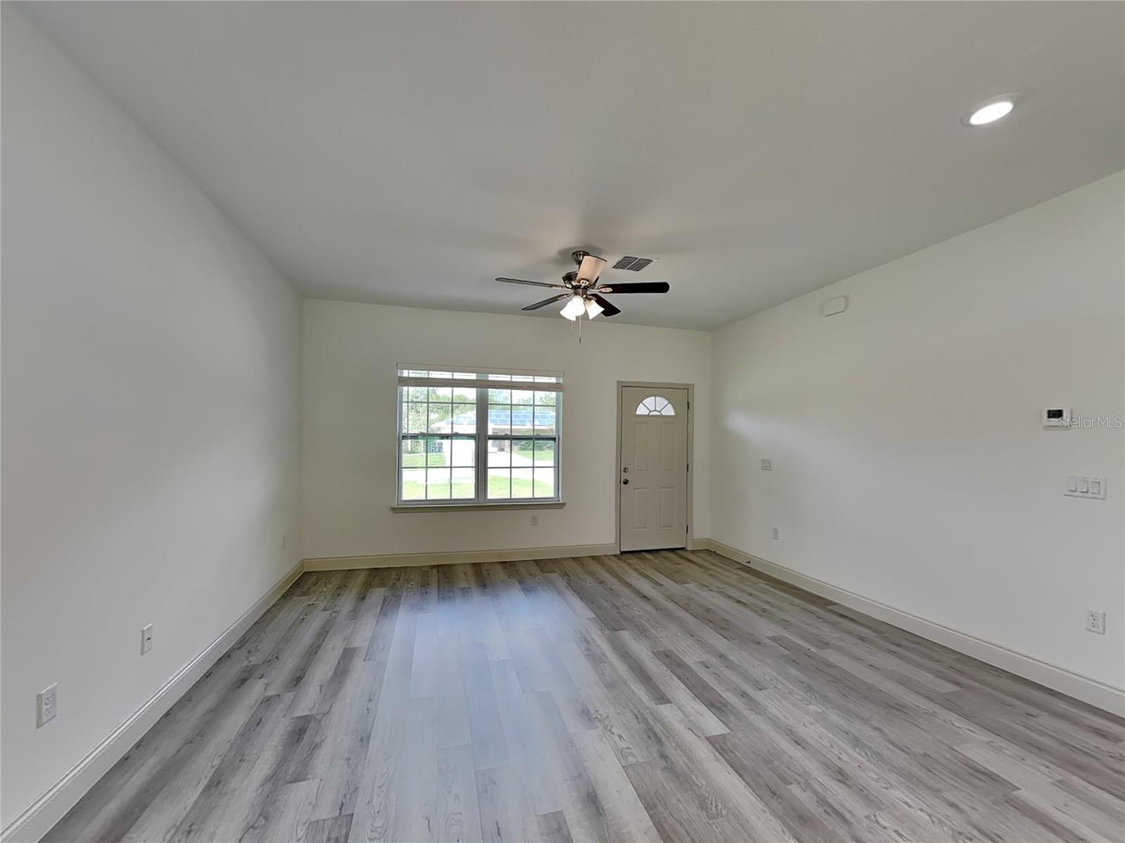 CITRUS SPGS UNIT 22 - Residential Lease