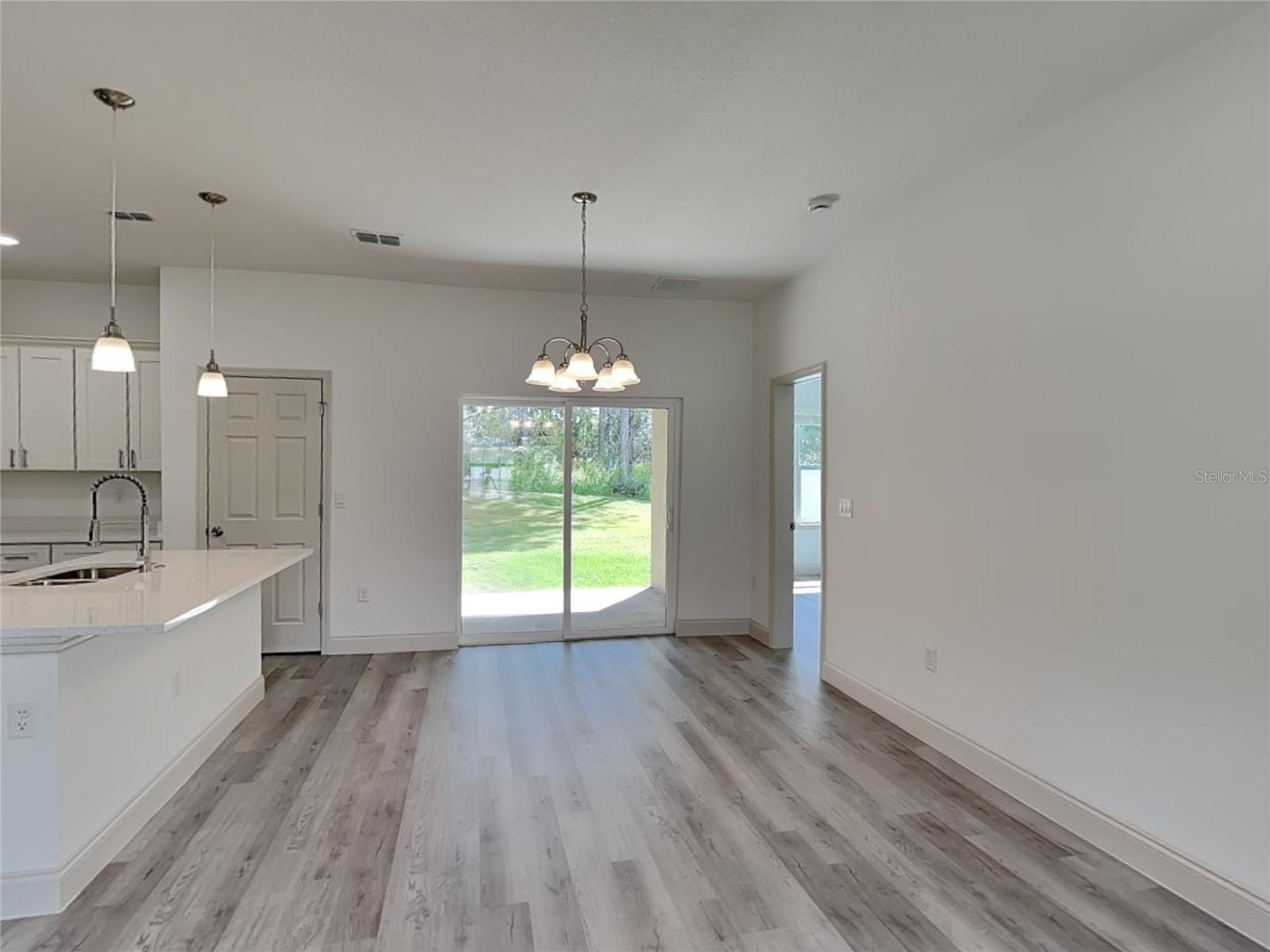 CITRUS SPGS UNIT 22 - Residential Lease