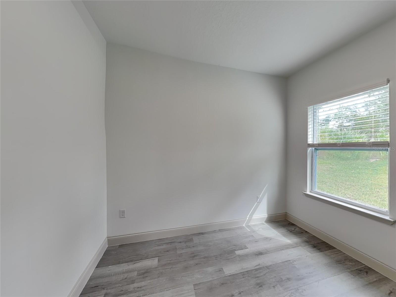 CITRUS SPGS UNIT 22 - Residential Lease