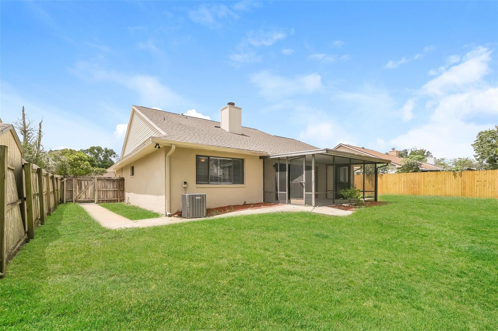 ALAFAYA WOODS PH 10 - Residential