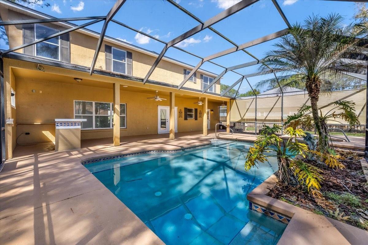 04 FAIRWAYS - Residential