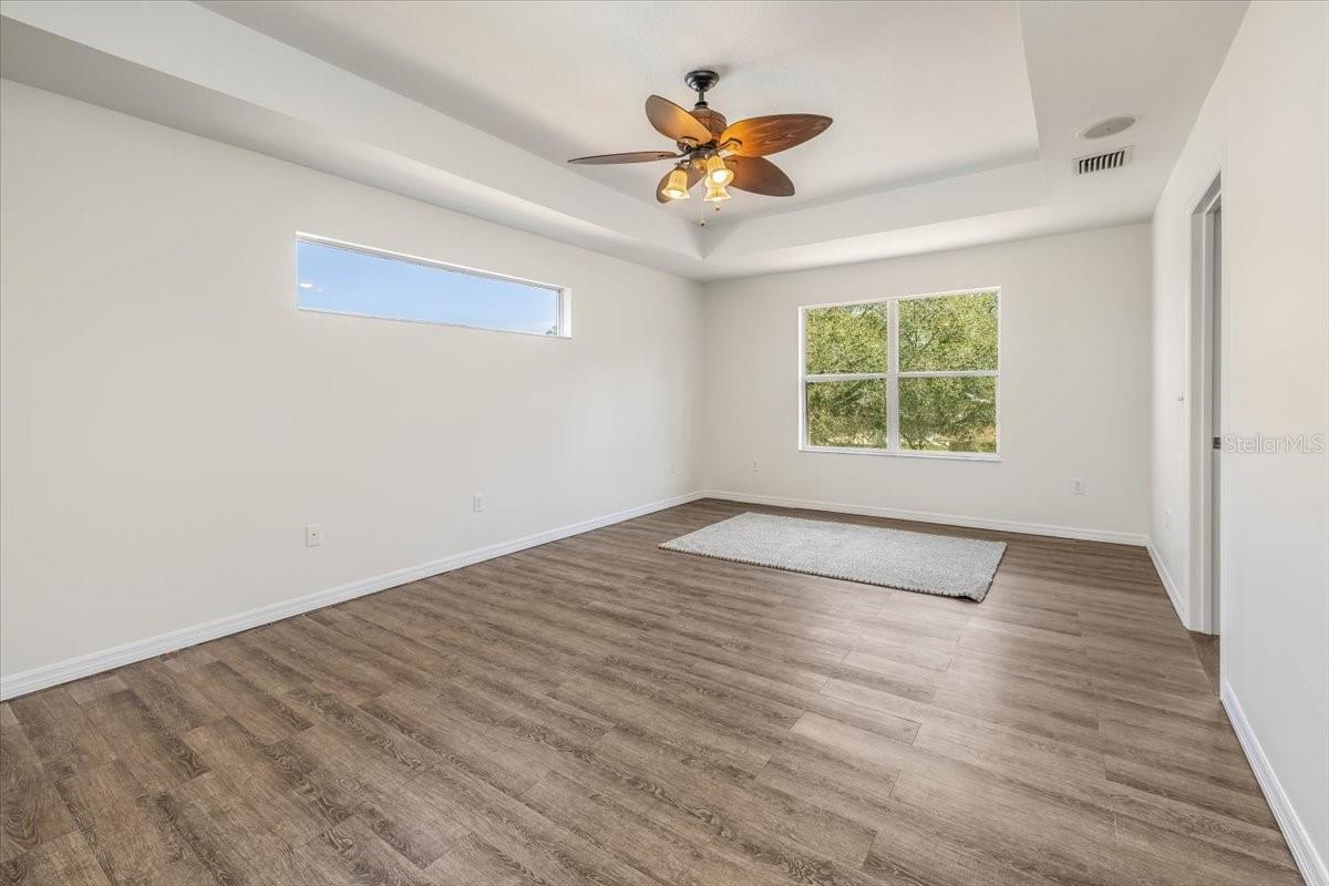 04 FAIRWAYS - Residential